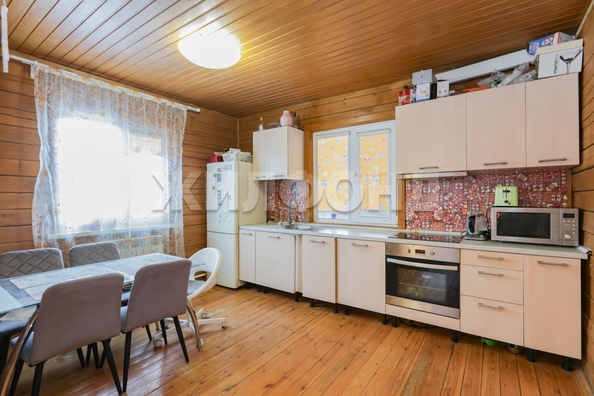 
   Продам дом, 120 м², Новокаменка

. Фото 2.