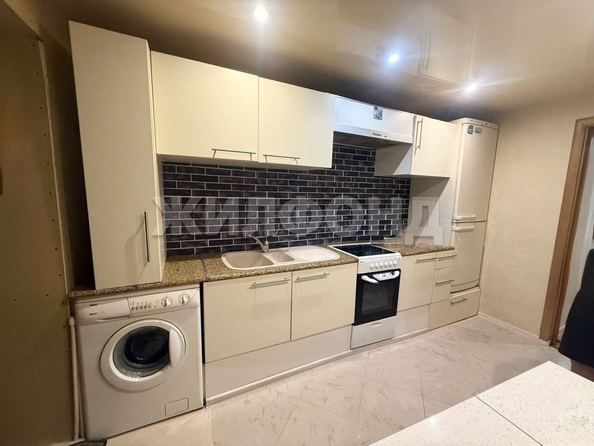
   Продам дом, 33.8 м², Новосибирск

. Фото 11.