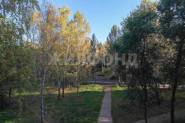 
  Продается 1-комн. квартира, 38 м², Краснообск, д. 4
. Фото 6.