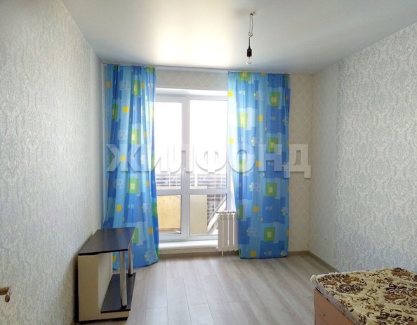 
   Продам 3-комнатную, 71.9 м², Николая Сотникова ул, 21

. Фото 5.