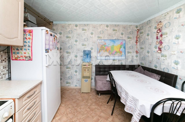 
   Продам дом, 62.6 м², Новосибирск

. Фото 5.