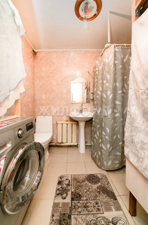 
   Продам дом, 62.6 м², Новосибирск

. Фото 21.