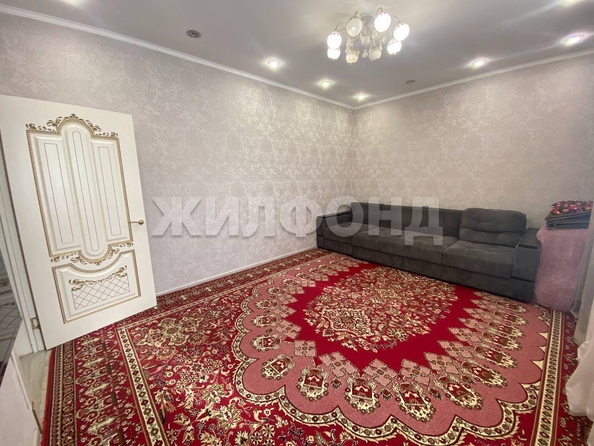 
   Продам дом, 127.8 м², Новосибирск

. Фото 1.