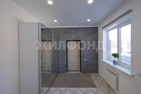 
   Продам дом, 202 м², Обь

. Фото 8.