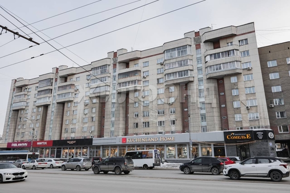 
  Продается 3-комн. квартира, 65.8 м², Октябрьская ул, д. 49
. Фото 9.