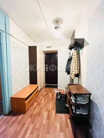 
   Продам секционку, 11.5 м², Лазарева ул, 31

. Фото 5.