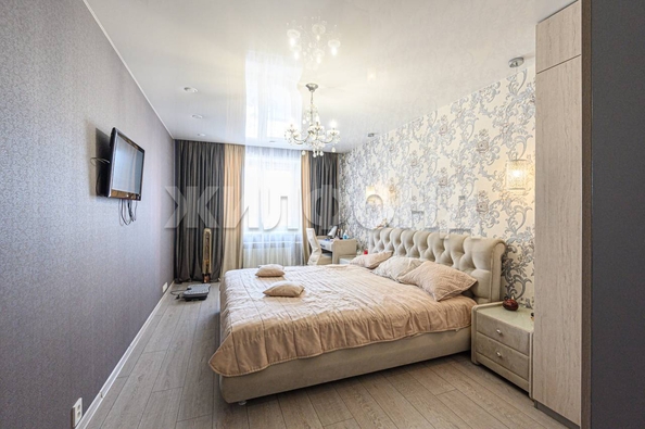 
   Продам 3-комнатную, 78.8 м², Николая Островского ул, 120

. Фото 4.