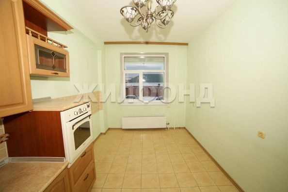 
   Продам 1-комнатную, 42.9 м², Садовая ул, 17

. Фото 4.
