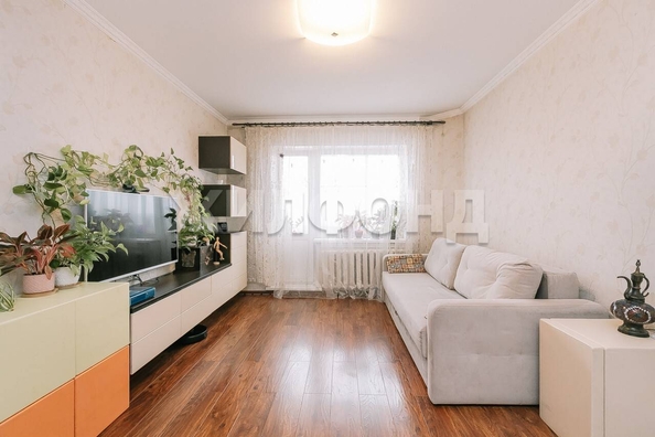 
   Продам 2-комнатную, 53.1 м², 2-й (4 мкр.) кв-л, 202

. Фото 4.