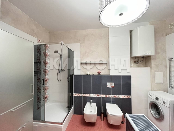 
   Продам 3-комнатную, 99.2 м², Красный пр-кт, 153Б

. Фото 15.
