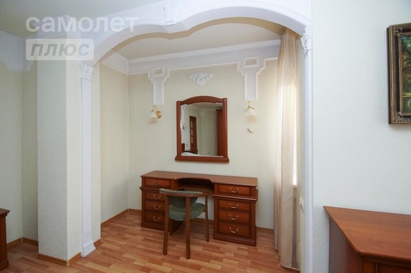 
   Продам 5-комнатную, 210 м², Омская ул, 115/1

. Фото 20.