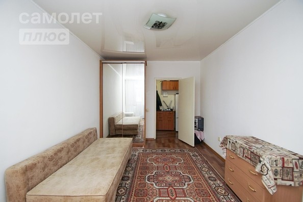 
   Продам 1-комнатную, 42.8 м², Кузьмина б-р, 9

. Фото 6.