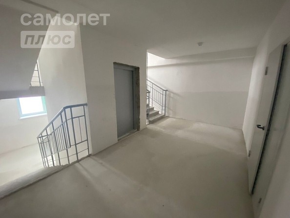 
   Продам 2-комнатную, 60 м², Малиновского ул, 16к1

. Фото 1.