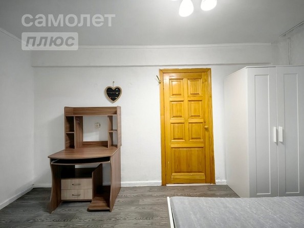 
   Продам 3-комнатную, 55.9 м², Мамина-Сибиряка ул, 9

. Фото 3.