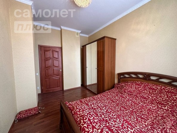 
   Продам 3-комнатную, 67.7 м², Кемеровская ул, 24

. Фото 4.