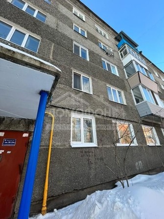 
   Продам 3-комнатную, 58.8 м², Карбышева ул, 27

. Фото 9.