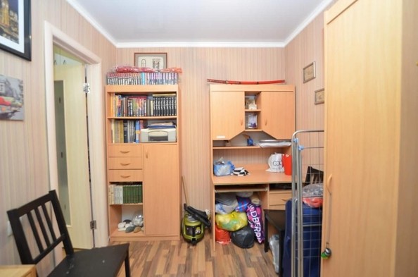 
   Продам 3-комнатную, 42.4 м², Карла Маркса пр-кт, 31

. Фото 1.