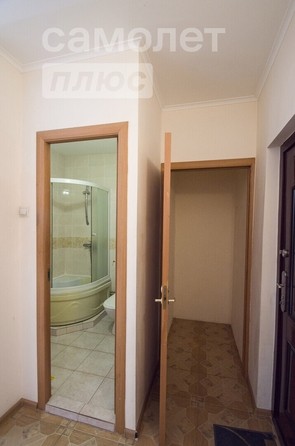 
   Продам 1-комнатную, 36.8 м², Малиновского ул, 12к1

. Фото 5.