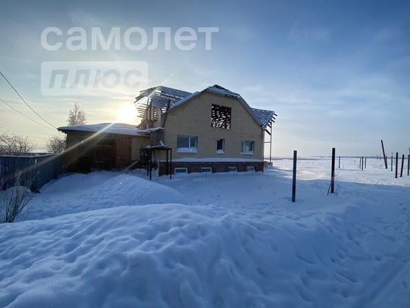 
   Продам дом, 300 м², Новоархангелка

. Фото 2.