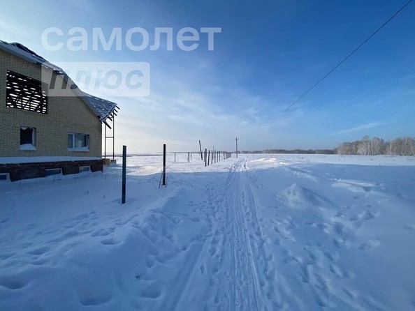 
   Продам дом, 300 м², Новоархангелка

. Фото 3.