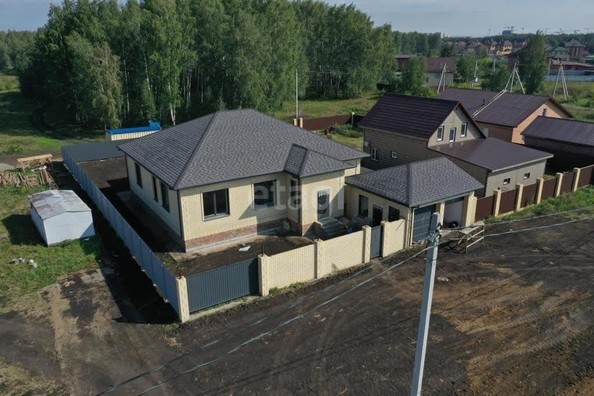 
   Продам дом, 185.1 м², Омск

. Фото 2.