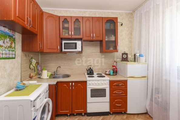 
   Продам 1-комнатную, 42.2 м², Дмитриева ул, 3/2

. Фото 10.