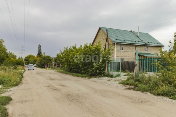 
   Продам дом, 250 м², Омск

. Фото 18.