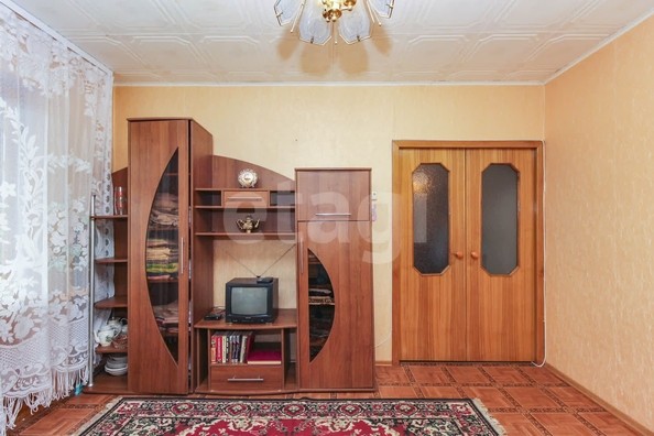 
   Продам 2-комнатную, 51.9 м², Комарова пр-кт, 1

. Фото 11.