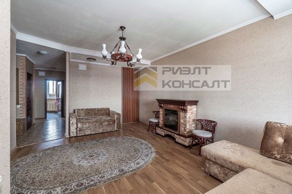 
   Продам 5-комнатную, 112.6 м², Барнаульская 2-я ул, 94

. Фото 2.