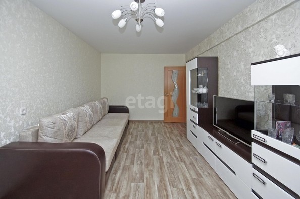 
   Продам 3-комнатную, 63 м², Крыловская ул, 25

. Фото 6.