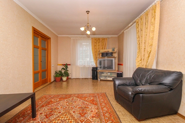 
   Продам дом, 175.6 м², Омск

. Фото 13.