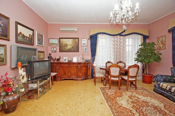 
   Продам дом, 183.8 м², Омск

. Фото 11.