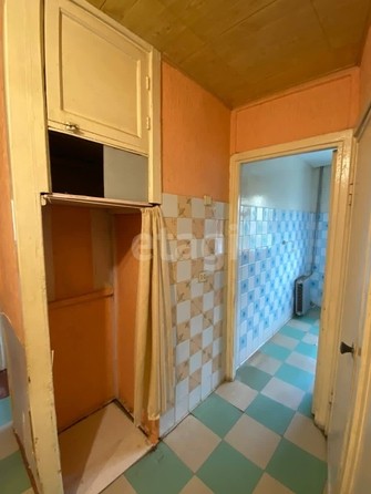 
   Продам 3-комнатную, 50.2 м², Бархатовой ул, 6В

. Фото 10.