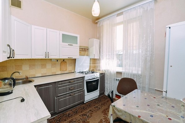 
   Продам 2-комнатную, 46.7 м², Константина Заслонова ул, 7

. Фото 2.