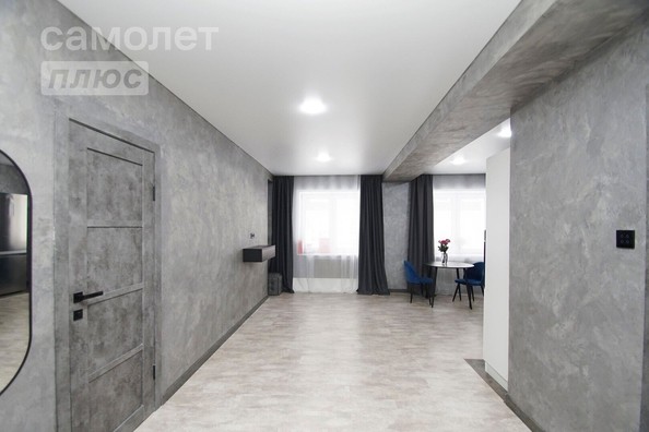 
   Продам 2-комнатную, 57 м², Комарова пр-кт, 11/3

. Фото 1.