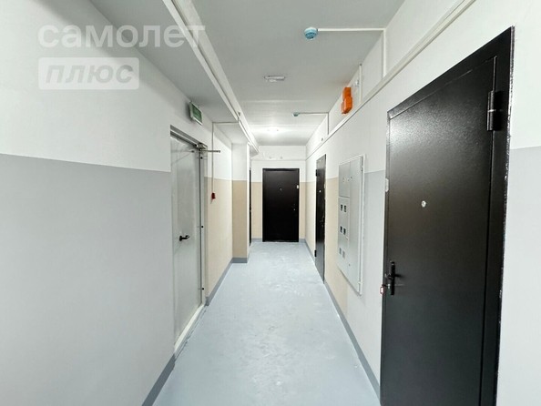 
   Продам 1-комнатную, 41.9 м², Малиновского ул, 16к2

. Фото 2.
