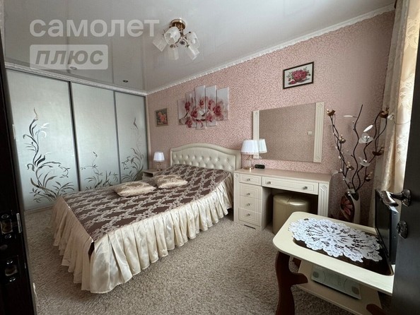 
   Продам 3-комнатную, 56.4 м², Петра Осминина ул, 14

. Фото 5.