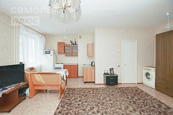 
   Продам 1-комнатную, 35 м², Поселковая 2-я ул, 26

. Фото 2.