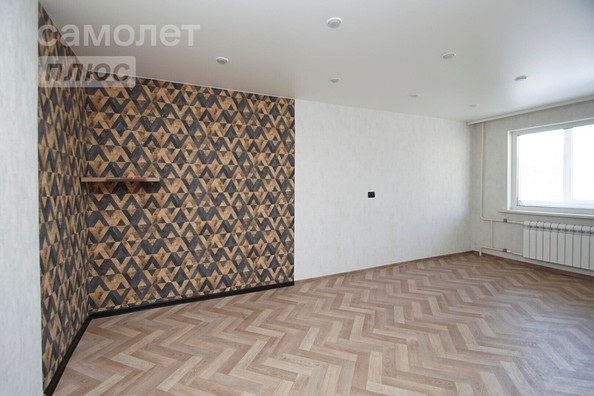 
   Продам 3-комнатную, 63.4 м², Лисицкого ул, 5

. Фото 3.