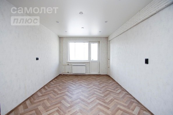 
   Продам 3-комнатную, 63.4 м², Лисицкого ул, 5

. Фото 4.