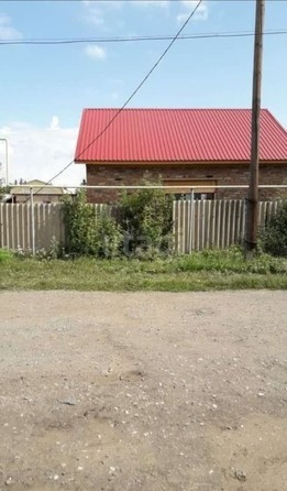 
   Продам дом, 30 м², Нововаршавка

. Фото 2.