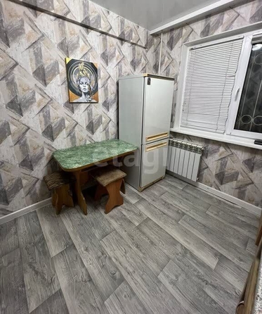 
   Продам 1-комнатную, 30.3 м², Фугенфирова ул, 1

. Фото 2.