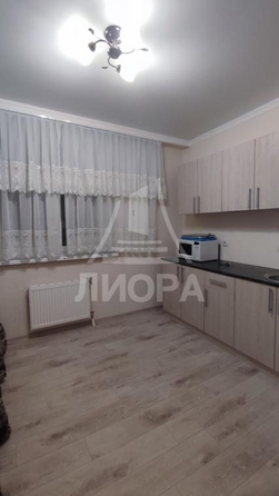 
   Продам 1-комнатную, 40.7 м², Архитекторов б-р, 1б

. Фото 2.