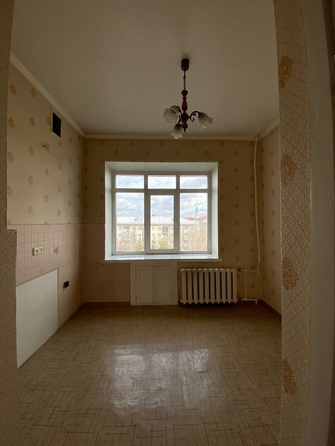 
   Продам 4-комнатную, 107.3 м², Красина ул, 4

. Фото 2.