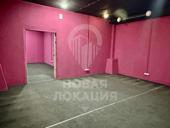 
   Сдам офис, 200 м², Лукашевича ул, 8/3

. Фото 13.