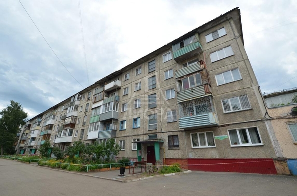 
   Продам 2-комнатную, 46.2 м², Глинки ул, 1 А

. Фото 16.