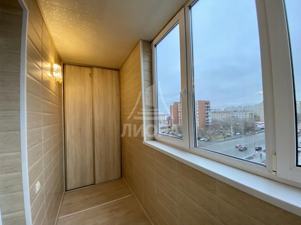 
   Продам 3-комнатную, 73 м², Линия 13-я ул, 37/2

. Фото 14.