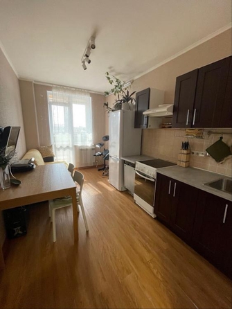 
   Продам 1-комнатную, 43.6 м², Химиков ул, 2

. Фото 5.