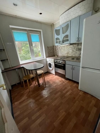 
   Продам 1-комнатную, 32.5 м², Бородина ул, 33

. Фото 2.