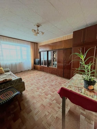 
   Продам 2-комнатную, 50 м², 

. Фото 7.